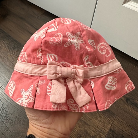 Janie and Jack Pink Beachy Bucket Hat (Size 0-3 Months) - Picture 2 of 5